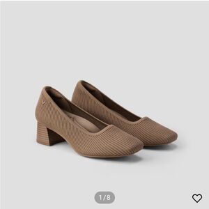 NWOB Vivaia Square Toe Chunky Heels (Melody Pro)
